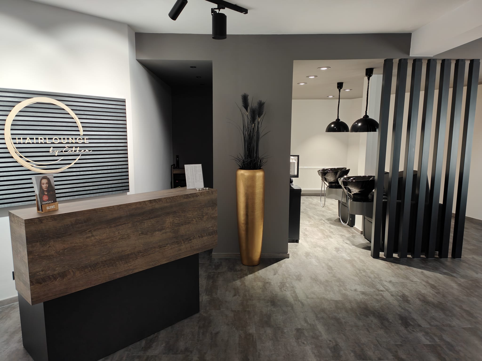 Salon